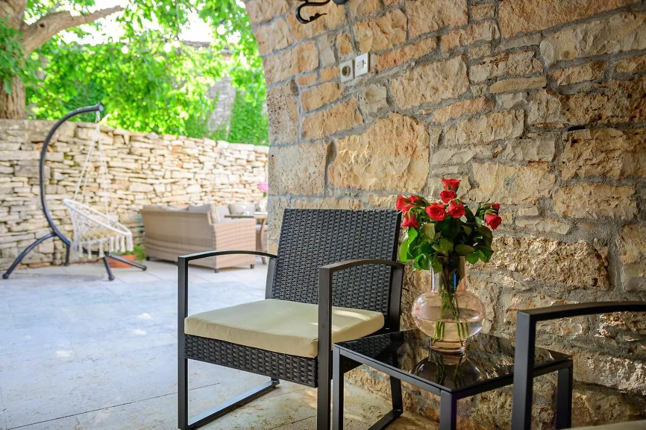 Guest House Eleonora Cabrunici Kroatien